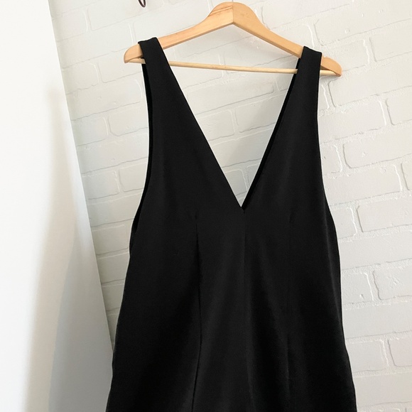 Oak + Fort Women's Jumpsuit Black Deep plunge V neck Pockets Wide leg S - Picture 4 of 12